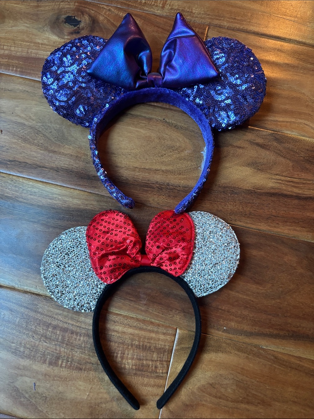 Minnie Mouse Ears Disneyland